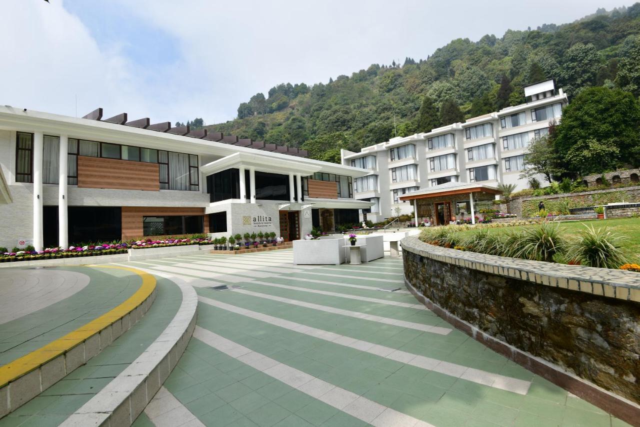 Allita Hotel & Resorts Kurseong Extérieur photo